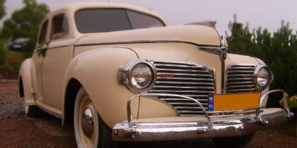 Dodge d19 Luxury Liner