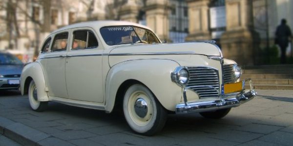 Dodge d19 Luxury Liner