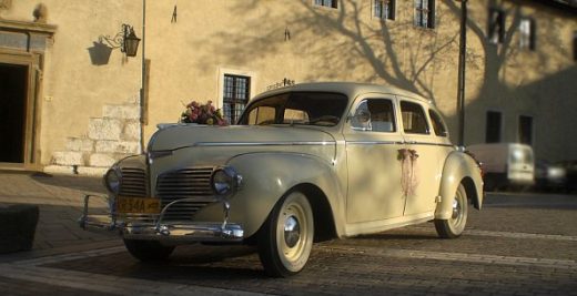 Dodge d19 Luxury Liner